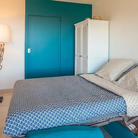 Apartment Guestready - Large With Swimming Pool Sea View
